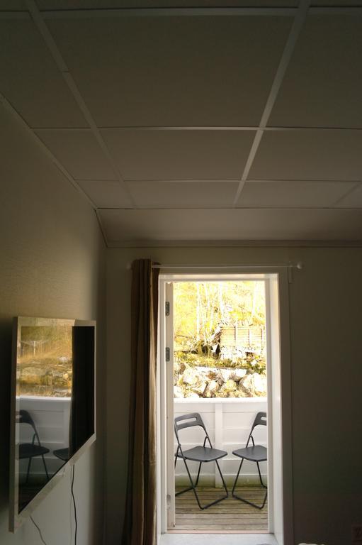 Tysnes Sjo Og Fritid Aparthotel Uggdal Ruang foto