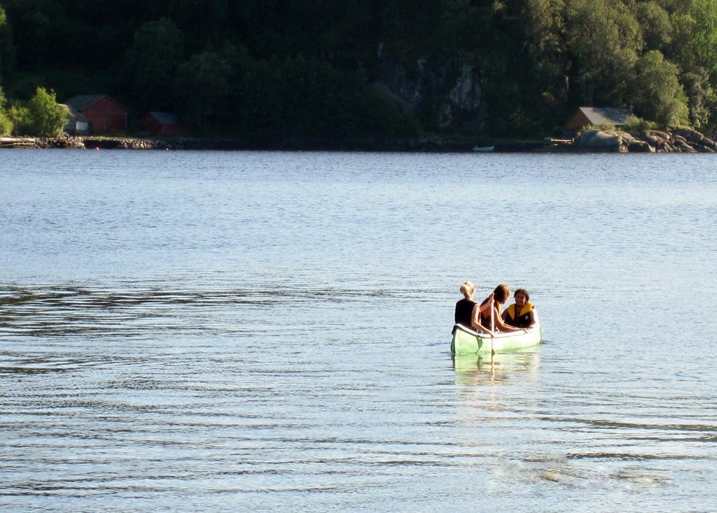 Tysnes Sjo Og Fritid Aparthotel Uggdal Bagian luar foto